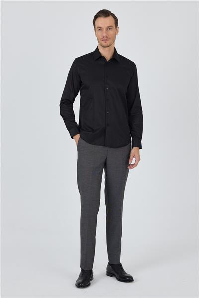 Sert Yaka Düz Classic Pamuklu Slim Fit Gömlek 1004250900