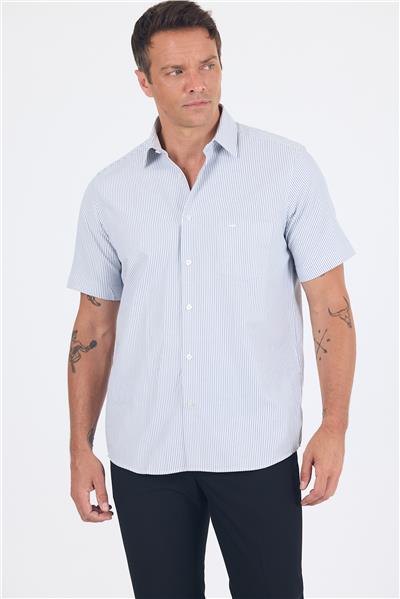 Mavi Çizgili Sert Yaka Kısa Kol Cepli  Comfort Fit Gömlek 1004250259