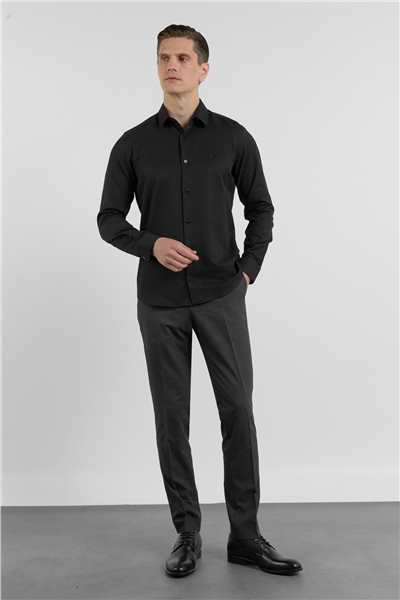 Sert Yaka Uzun Kol Cepsiz Slim Fit Pamuklu Gömlek 1004255284