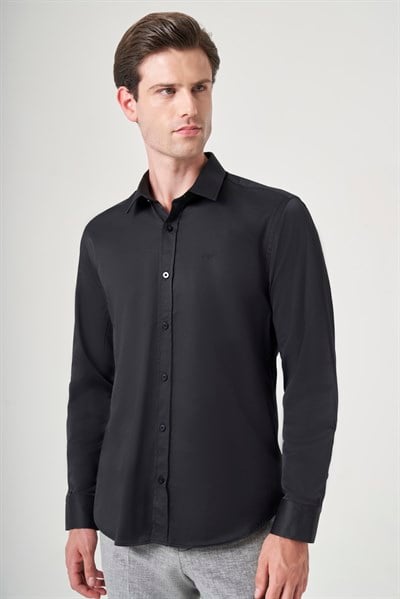 Siyah Sert Yaka Uzun Kol Cepsiz Slim Fit Pamuklu Gömlek 1004260213