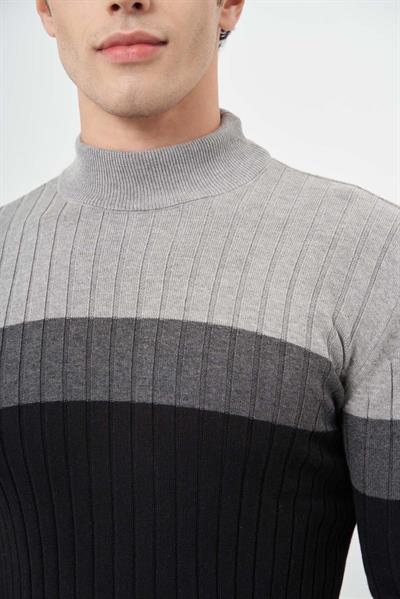 Siyah Uzun Kol Kendinden Desenli Örme Yarım Balıkçı Yaka Classic Slim Fit Triko 1012245154