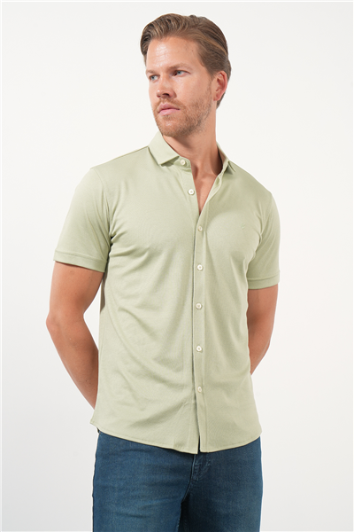 Yeşil İtalyan Yaka Kısa Kol Cepsiz Slim Fit Pamuklu Gömlek 1004260158