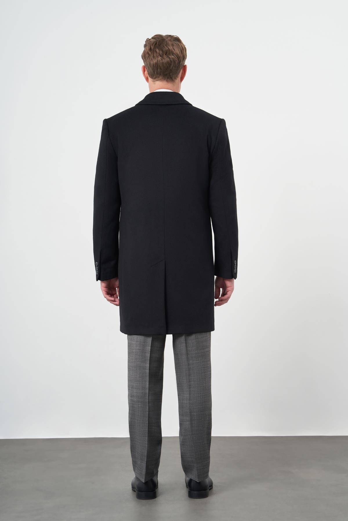 Siyah 110 Cm Kaşe Düz Sırt Kapitoneli Astar Comfort Fit Classic