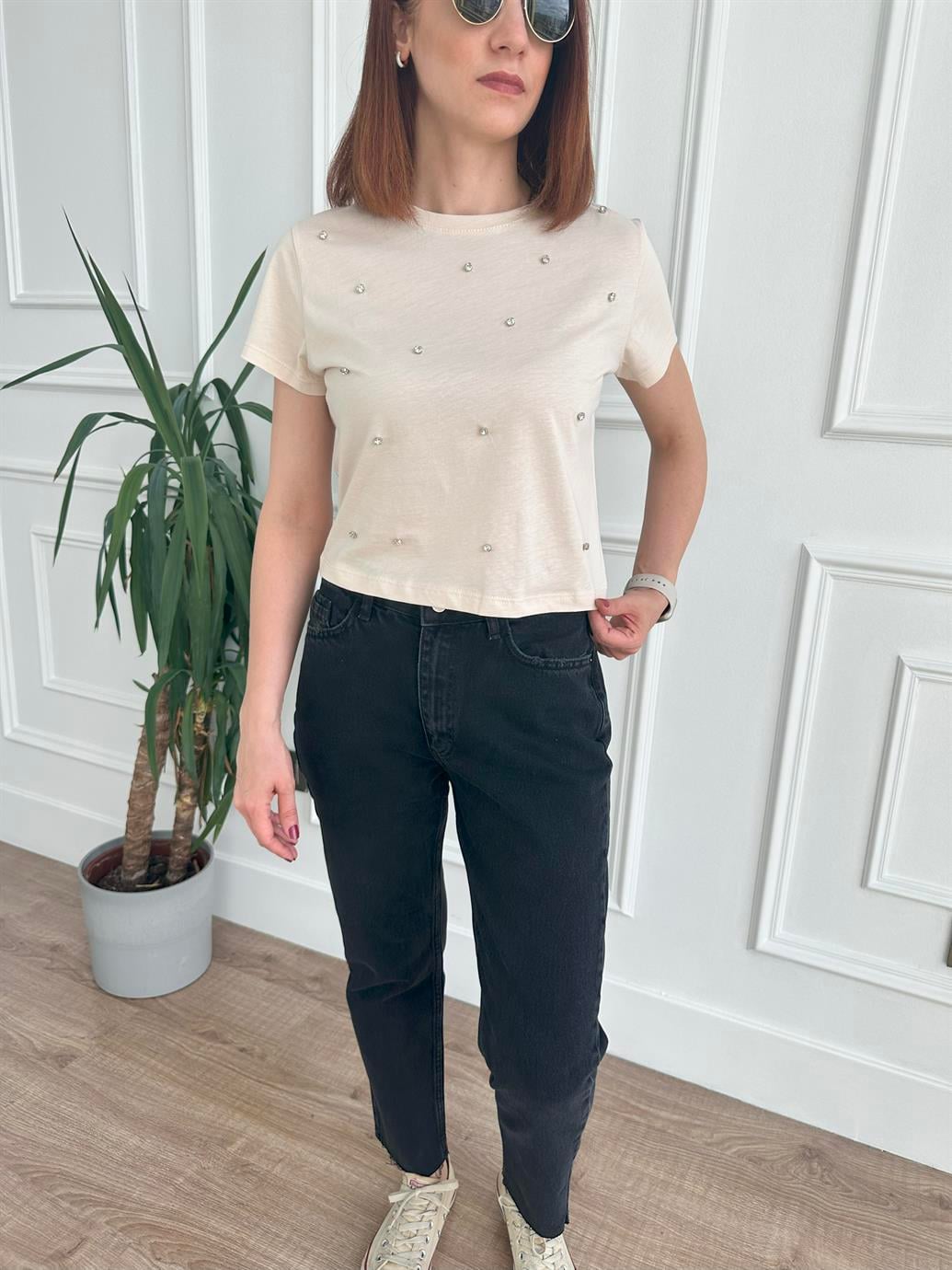 Bej Taşlı Tişört
