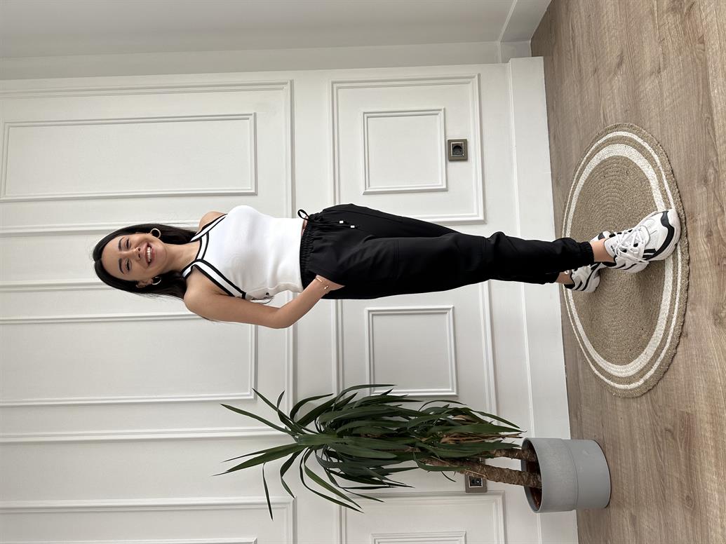 Beyaz Halter Yaka Atlet