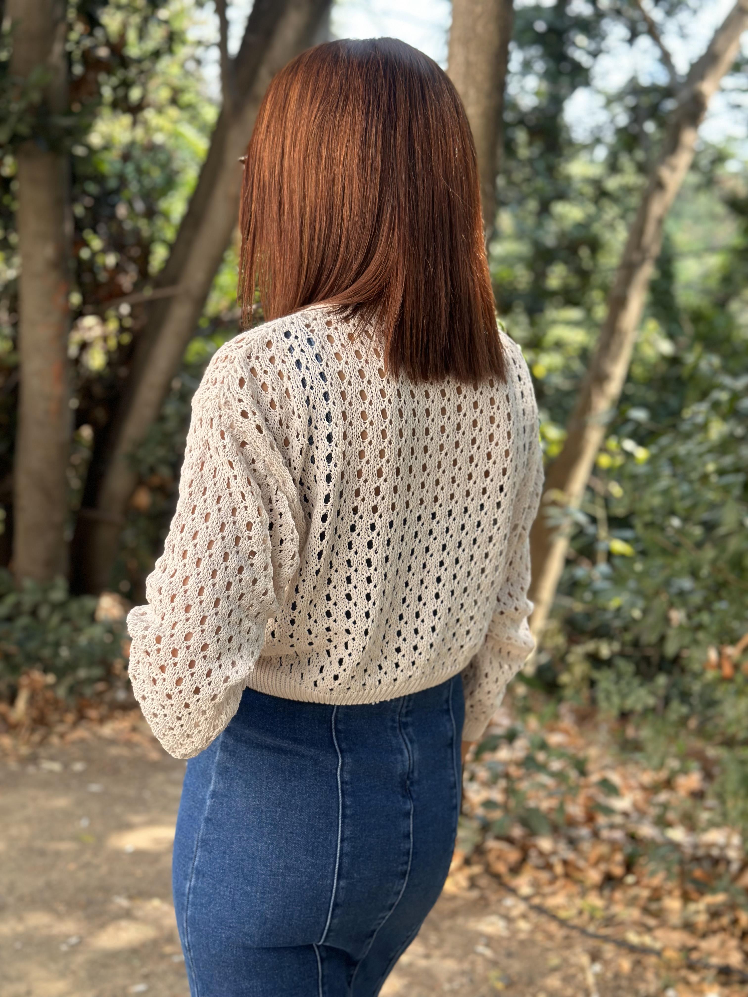 Ekru Ajurlu Triko Top