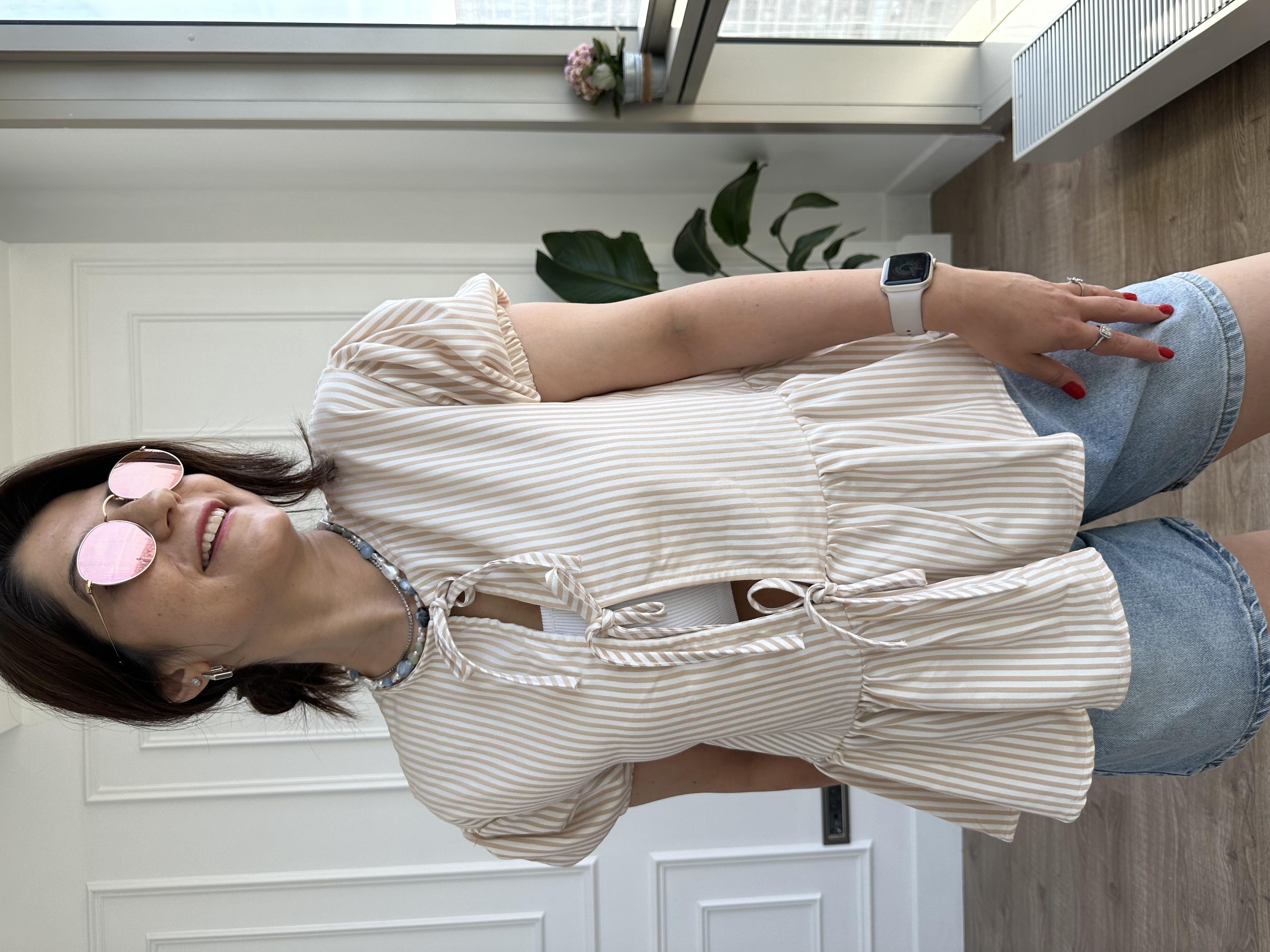 Önden Bağlamalı Çizgi Desen Bluz