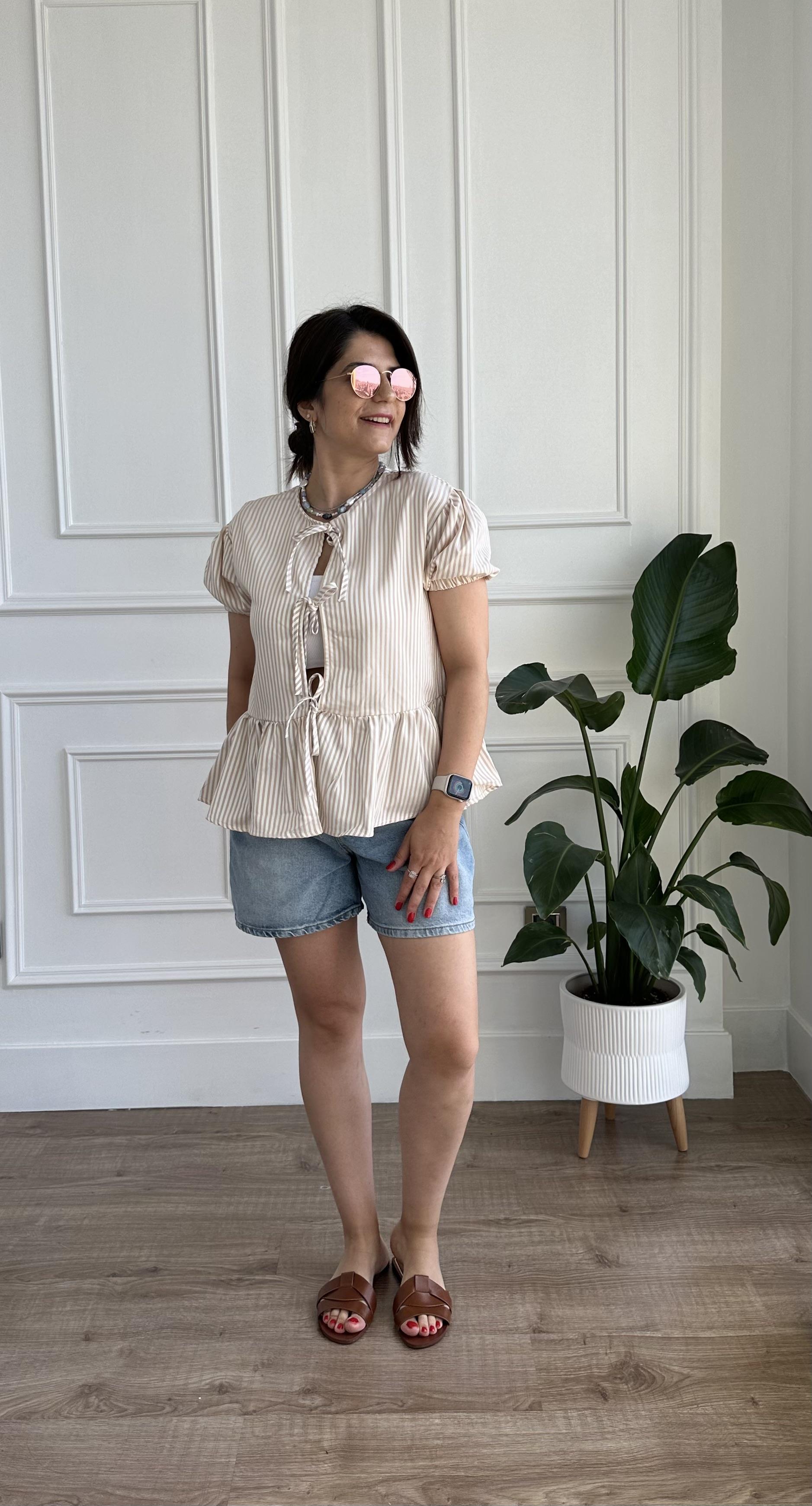 Önden Bağlamalı Çizgi Desen Bluz