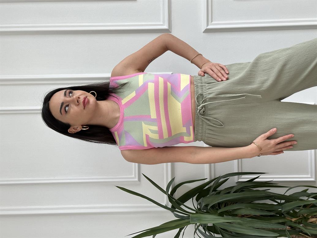 Renkli Triko Crop Atlet