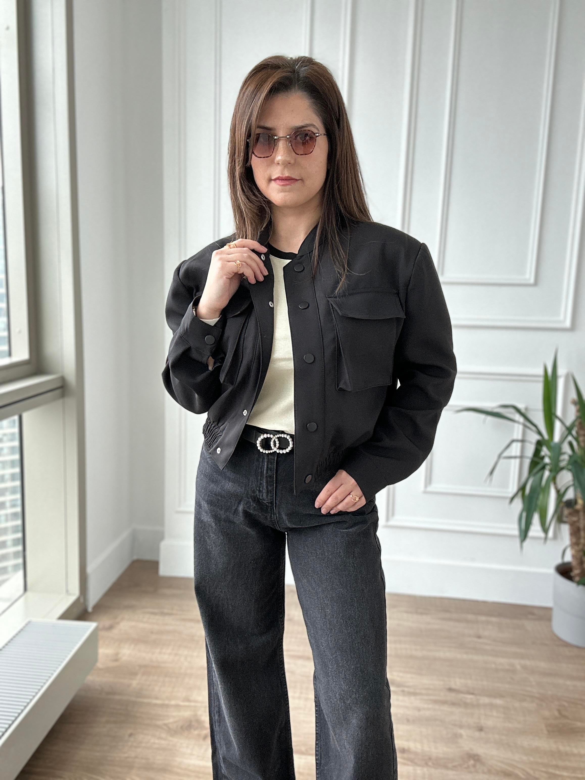 Siyah Crop Bomber Ceket