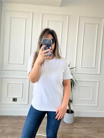 Beyaz Basic Tişört