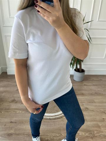 Beyaz Basic Tişört