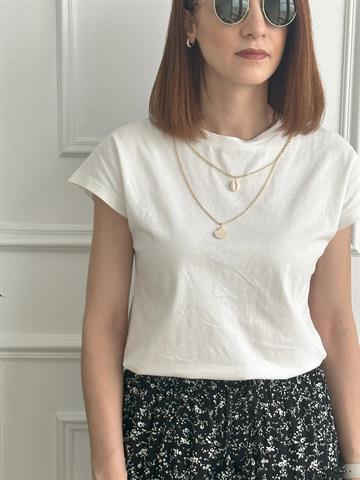 Ekru Kolyeli Tişört