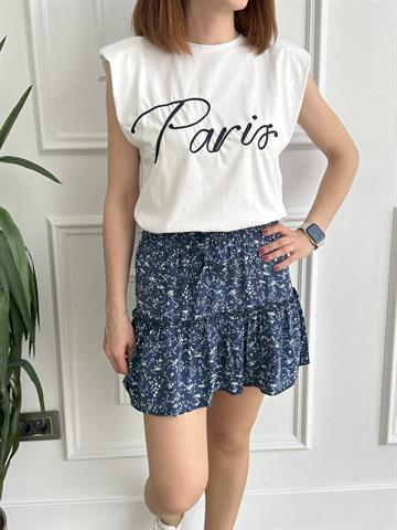 Beyaz Nakışlı Vatkalı Tişört