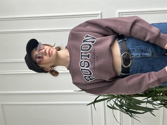 Boston Sloganlı Sweatshirt