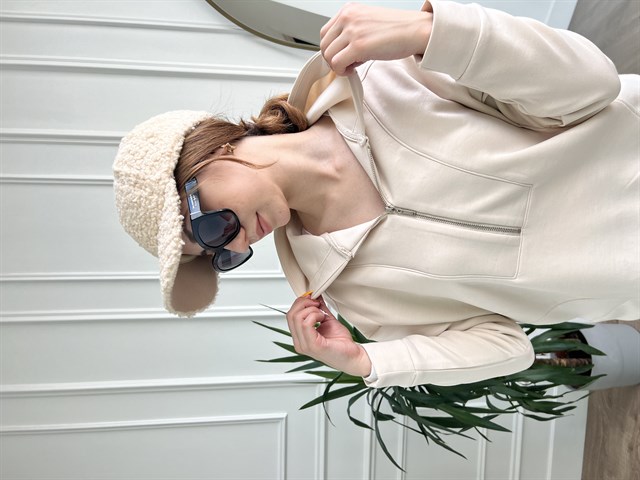 Ekru Kapüşonlu Fermuarlı Sweatshirt