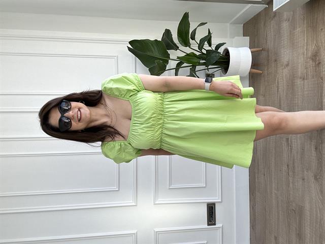 Fıstık Yeşili Balon Kol Gipeli Poplin Mini Elbise