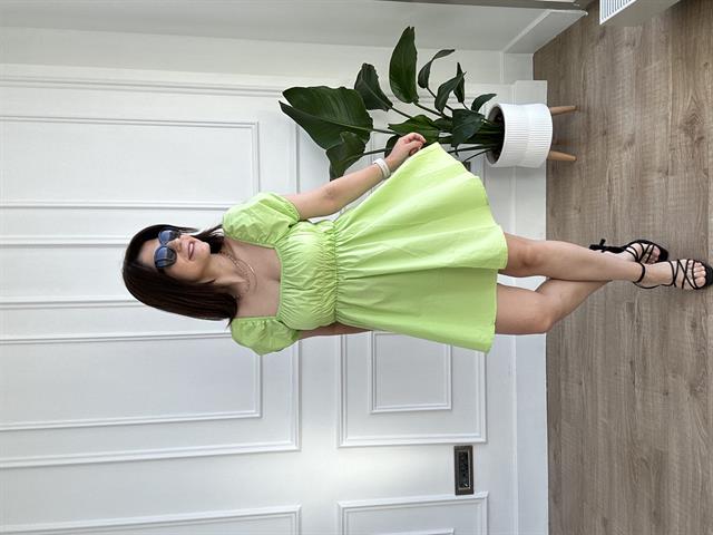 Fıstık Yeşili Balon Kol Gipeli Poplin Mini Elbise