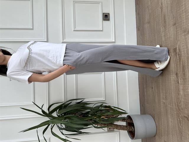 Gri Yırtmaçlı Geniş Paça Pantolon