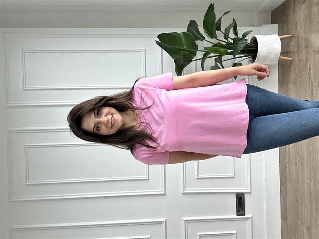 Pembe Likralı Bisiklet Yaka Basic Örme Tişört