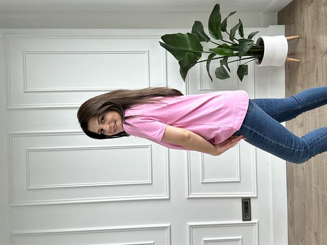 Pembe Likralı Bisiklet Yaka Basic Örme Tişört