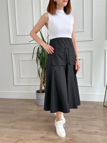 Siyah Beyaz Cepli Elbise