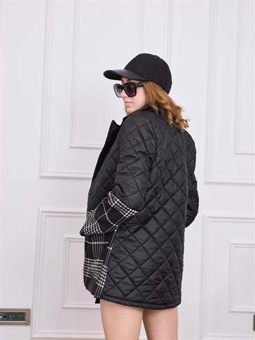 Siyah Kapitoneli Ceket