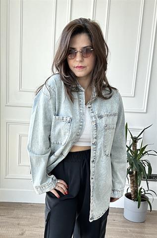 Taşlı Ön Cep Detaylı Açık Mavi Yıkama Denim Gömlek Ceket
