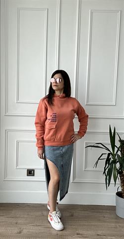 Turuncu Sloganlı Sweatshirt
