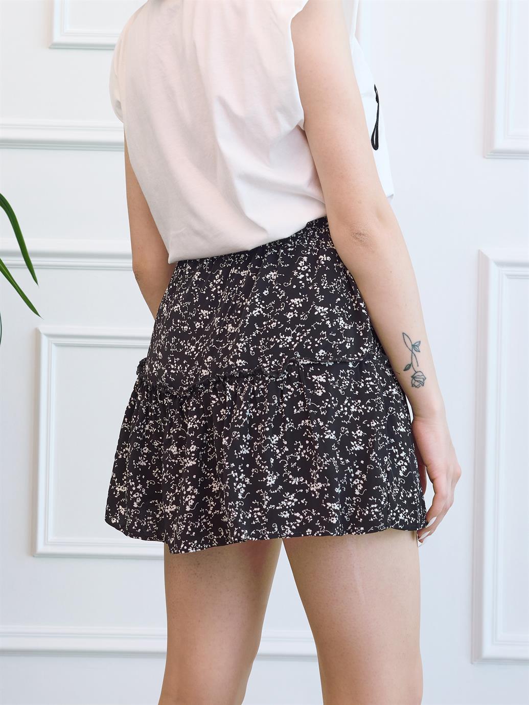 Siyah Desenli Şort Etek