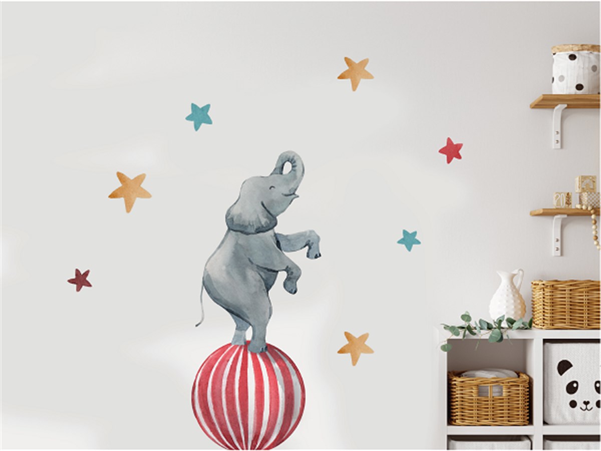 Funny Elephant Sticker Duvar Etiketi