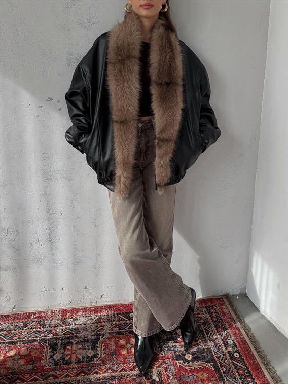 Belloro Siyah Yakası Kürk Detay Premium Deri Ceket