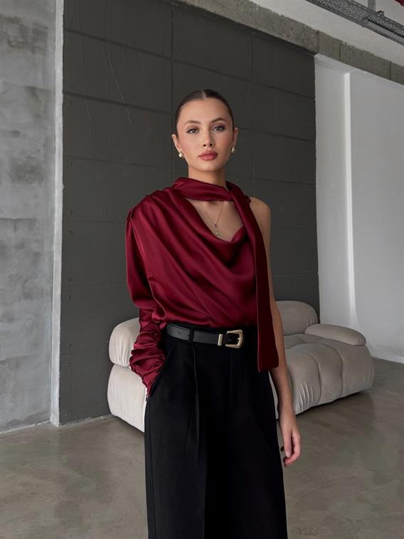 Calreth Tek Omuz Detay Bordo Saten Bluz