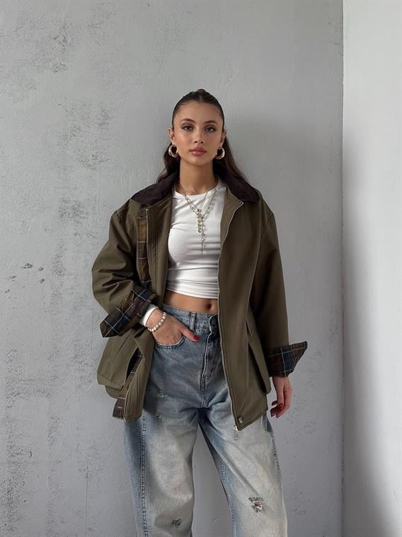 Elvar Yakası Kadife Detay Ekose Astarlı Haki Ceket