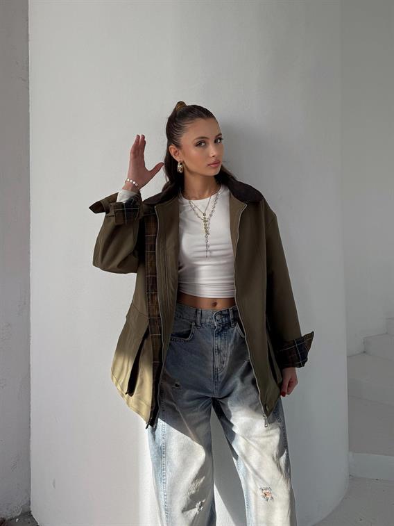 Elvar Yakası Kadife Detay Ekose Astarlı Haki Ceket