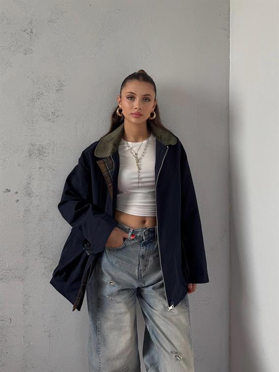 Elvar Yakası Kadife Detay Ekose Astarlı Lacivert Ceket