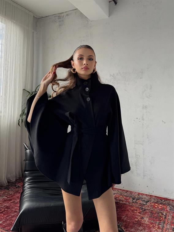 Mavren Kuşaklı Siyah Kaşe Panço