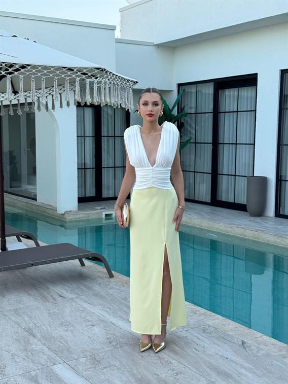 Midnight Omuz Vatkalı Büzgülü  Garnili Uzun Beyaz-Sarı Elbise