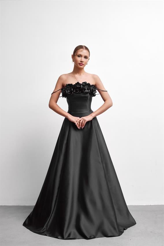 OWNIGHT Evenia Saten İnce Askılı Çiçek Detay Siyah Uzun Abiye 