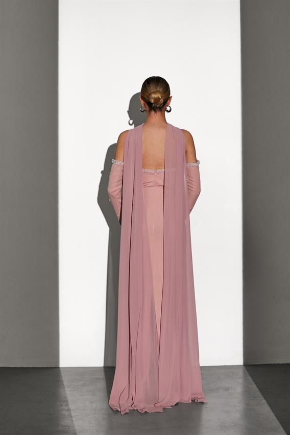 OWNIGHT Morganna Straplez İnci Detaylı Fularlı Eldivenli Pudra Uzun Abiye