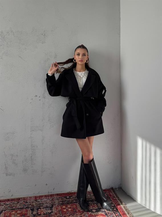 Verris Siyah Apoletli Oversize Kaşe Kısa Kaban