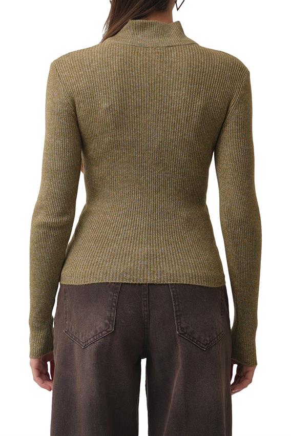 Viona Boğazlı Asimetrik Belden Düğme Detaylı Haki Triko Kazak