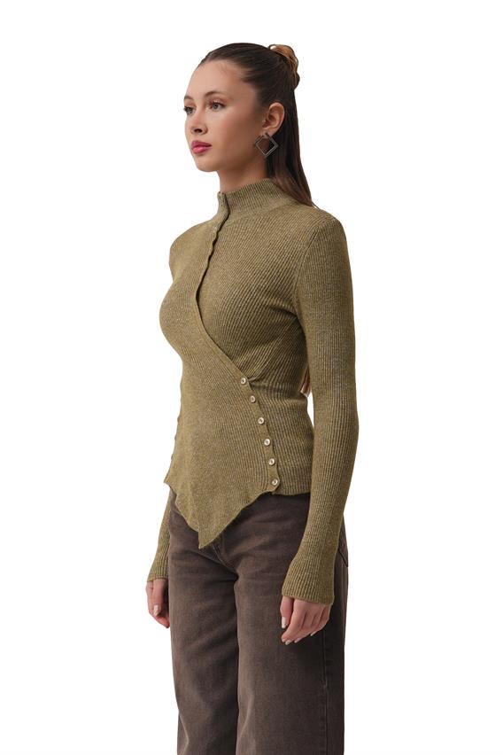 Viona Boğazlı Asimetrik Belden Düğme Detaylı Haki Triko Kazak