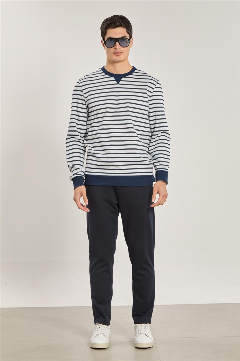 Bisiklet yaka çizgili sweat-6498AX - Beyaz/Lacivert
