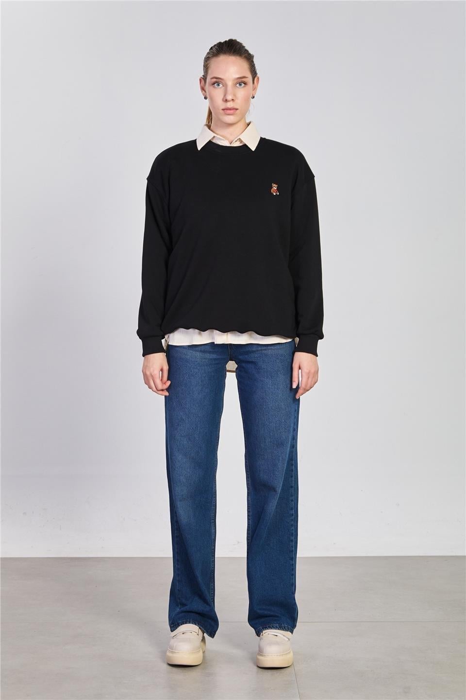 Göğsü ayı nakışlı sweatshirt-10659 - Siyah