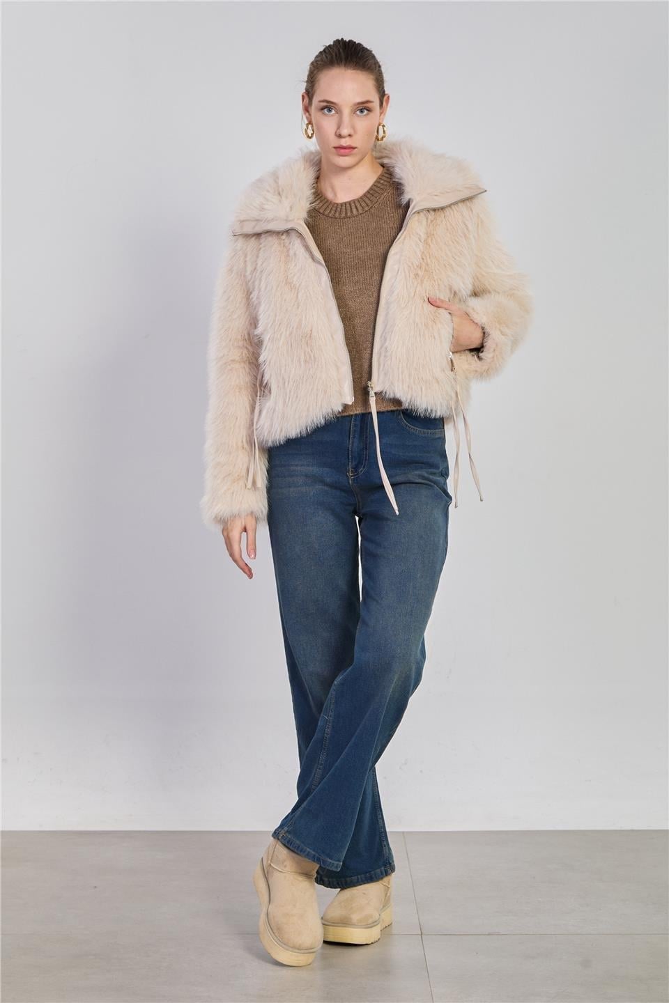 Deri detaylı peluş mont-2709 - Taş