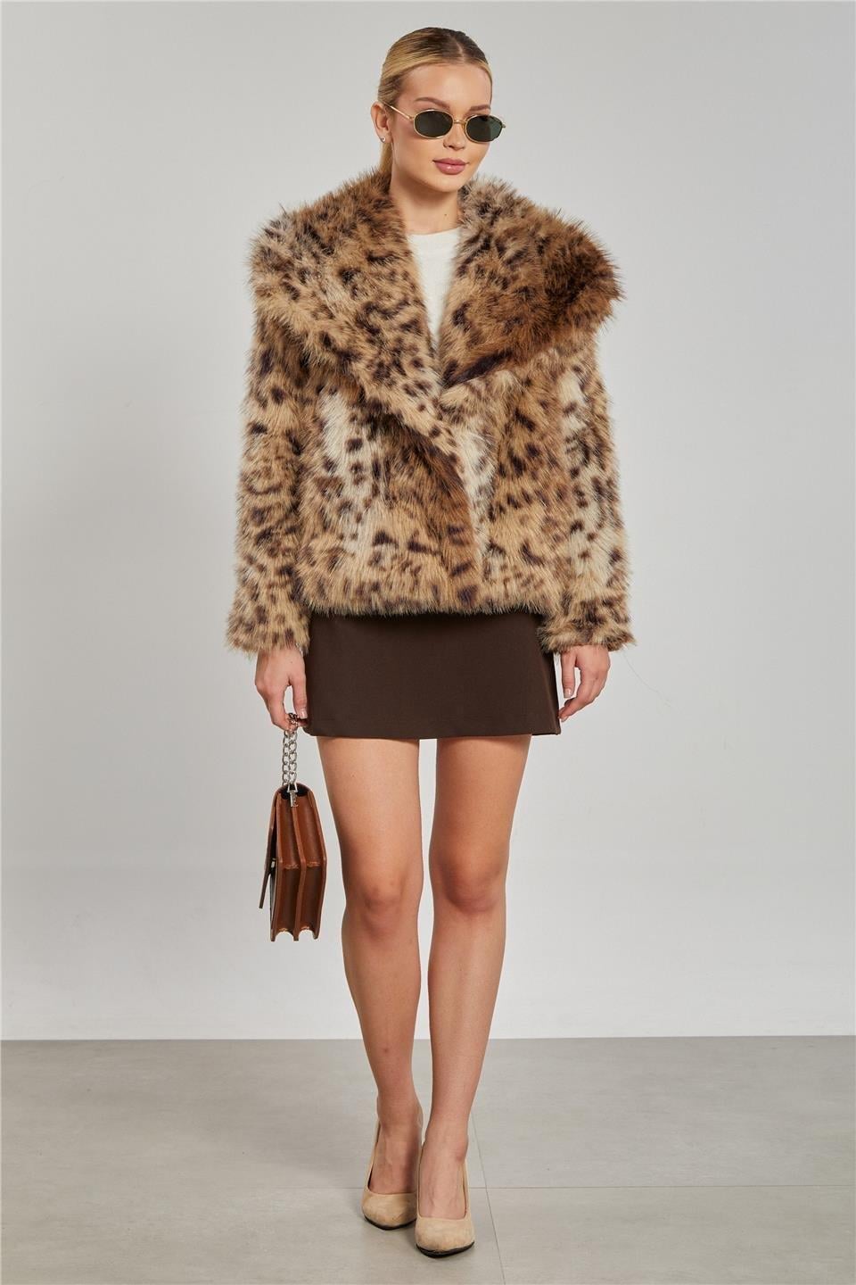 Leopar desenli peluş mont-26-031 - Kahve