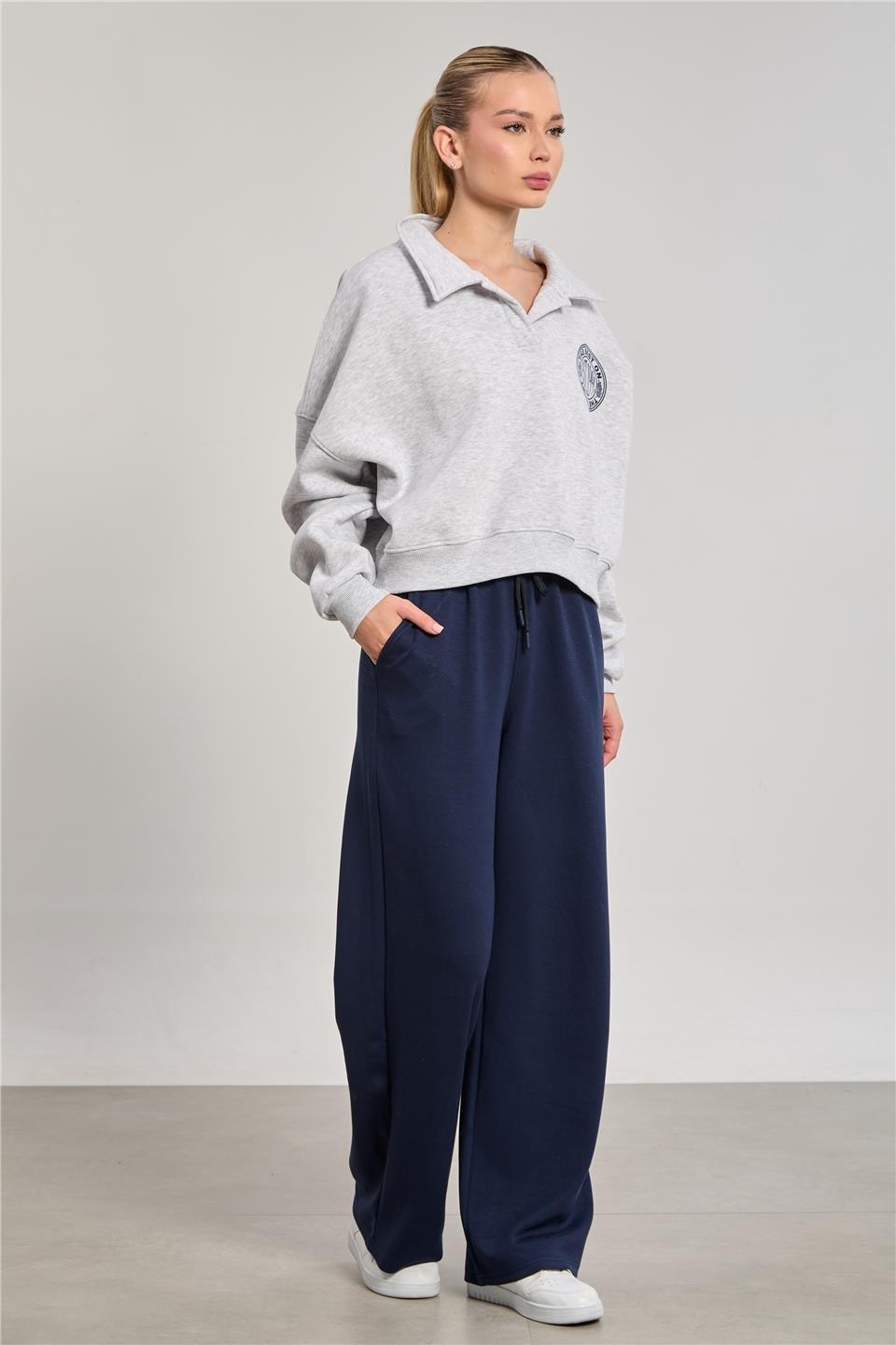 Polo yaka arka baskılı kısa sweatshirt-10170 - Kar Melanj