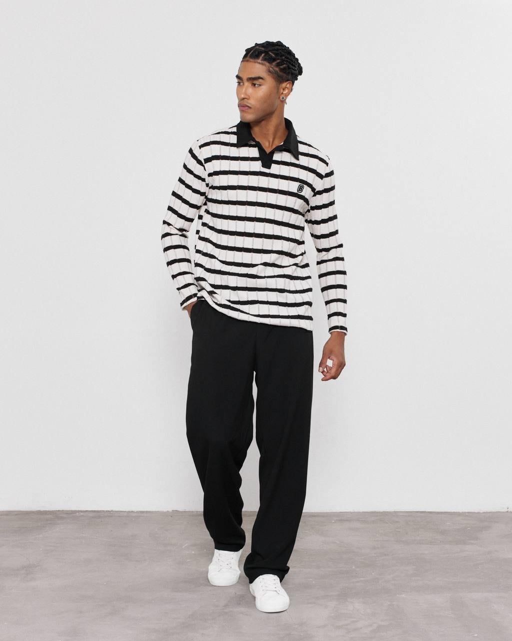 YAKA PATLI ÇİZGİLİ SWEATSHIRT-2024 - SİYAH