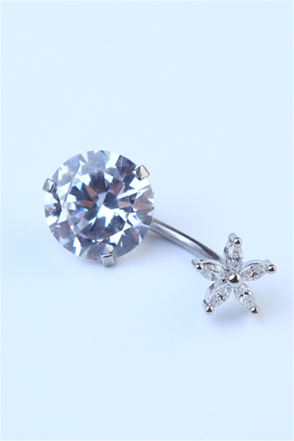 Çiçekli Beyaz Taş Göbek Silver Piercing